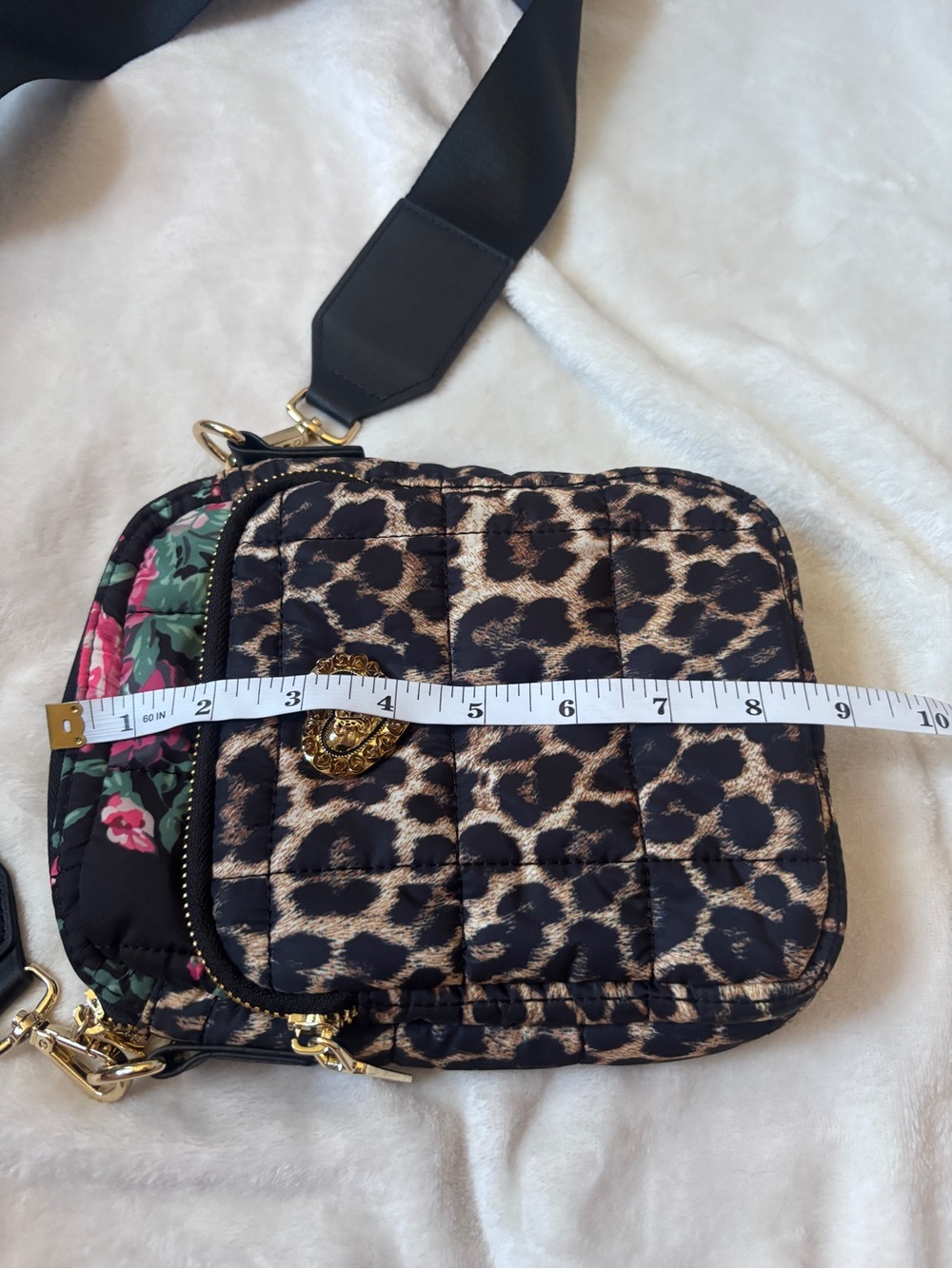 Betsey Johnson Leopard Floral Quilted Crossbody Bag Heart Logo - Picture 9 of 9